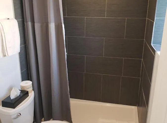 Motel Deluxe