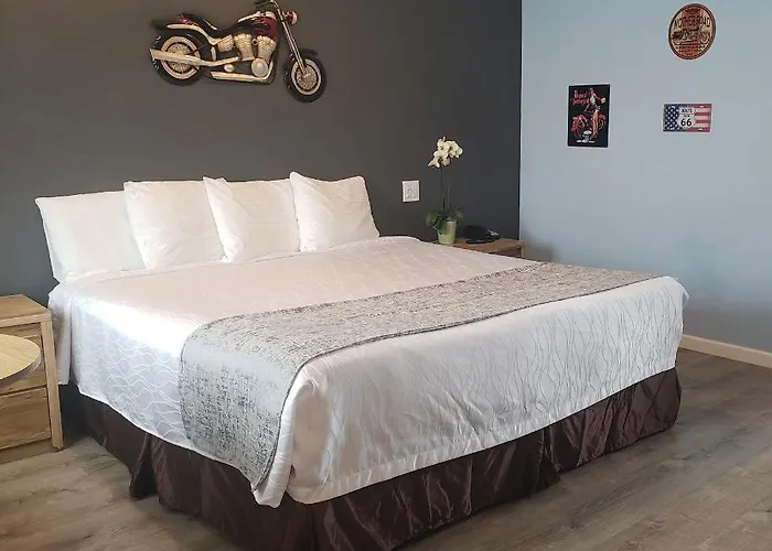 Deluxe 3*