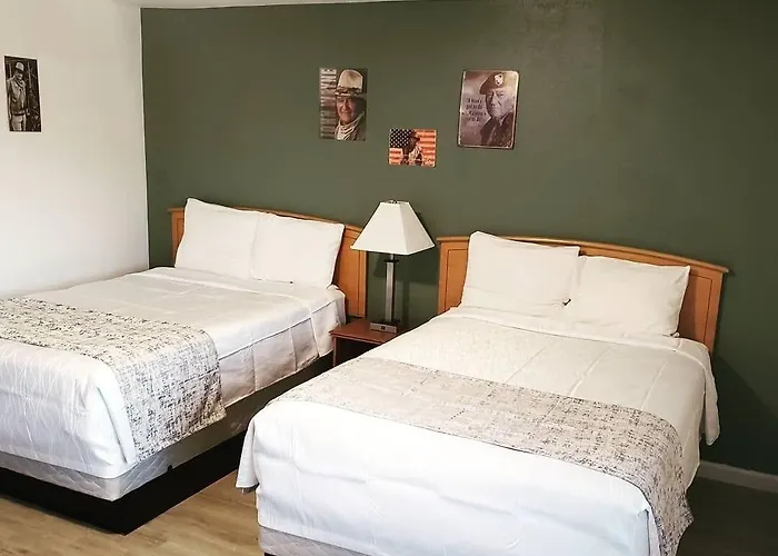 Deluxe Motel